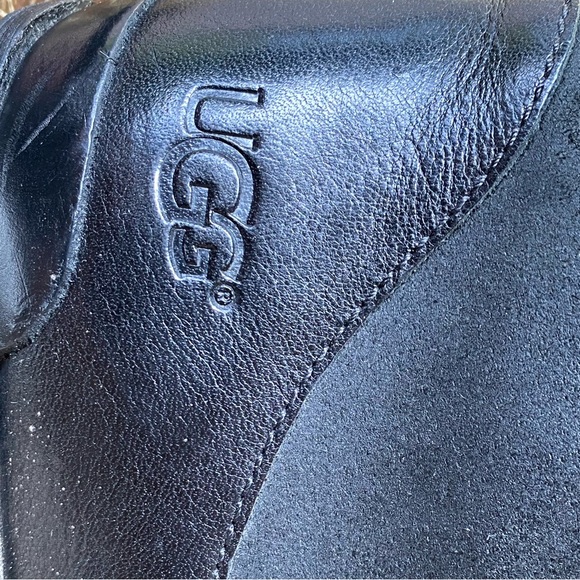 UGG Penelope Black Leather Sherpa Insole Ankle Boot SZ 10 - Picture 5 of 15
